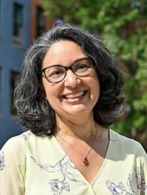 Seema Iyer Headshot